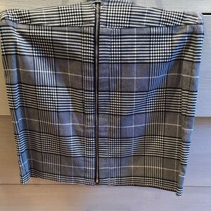 INC International Concepts Black and White Plaid Skirt